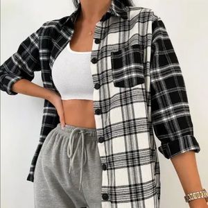 Zaful Black & White Plaid Button Up Top Size L